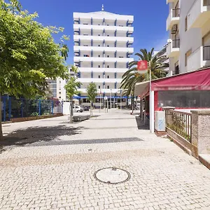 https://hotel-apartamento-rosamar-i.hotelaalgarve.com