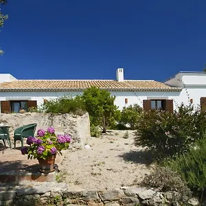 https://monte-do-alamo-turismo-rural.hotelaalgarve.com